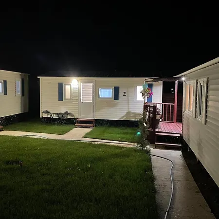 Casa Mobila 1 *
